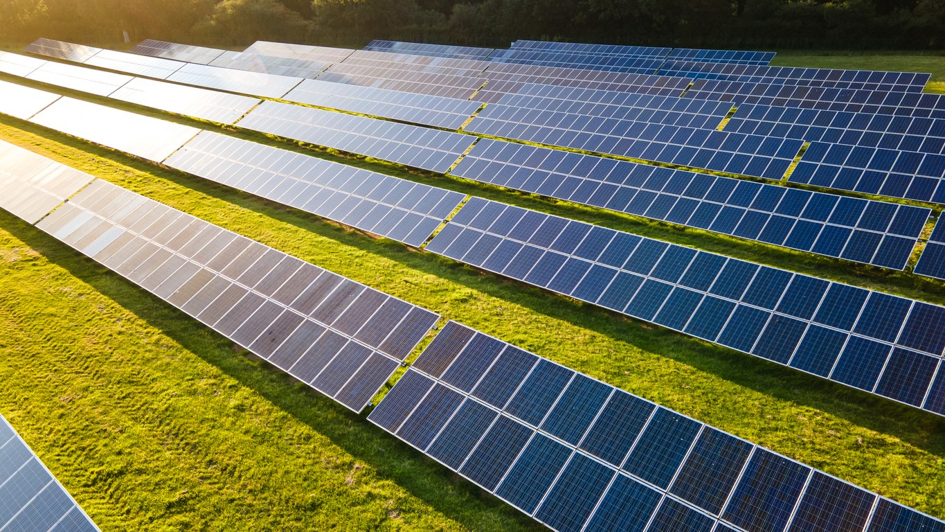 Calculate Your Solar Farm Profits