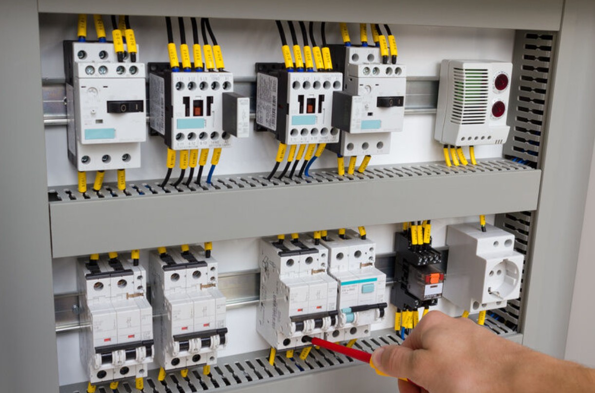 40-Amp Breaker
